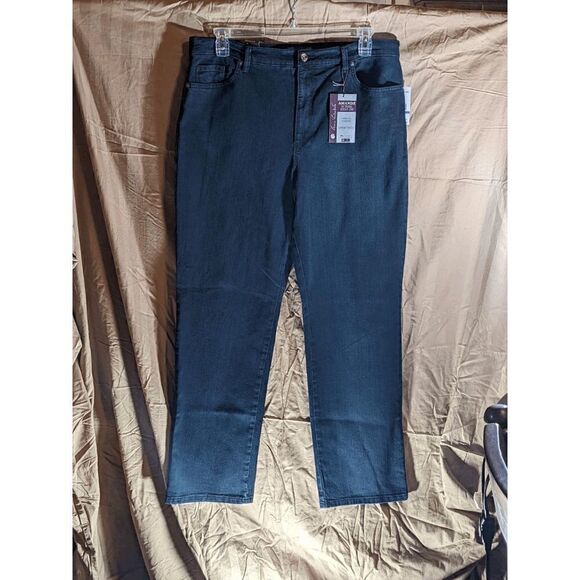 🆕NWT Women's Gloria Vanderbilt Amanda Classic Rise Tapered Leg Jeans - Picture 1 of 6
